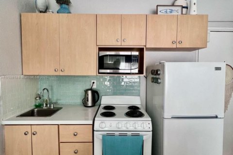 Copropriété à vendre à Miami Beach, Floride: 22.3 m2 № 1859998 - photo 3