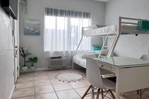 Copropriété à vendre à Miami Beach, Floride: 22.3 m2 № 1859998 - photo 4
