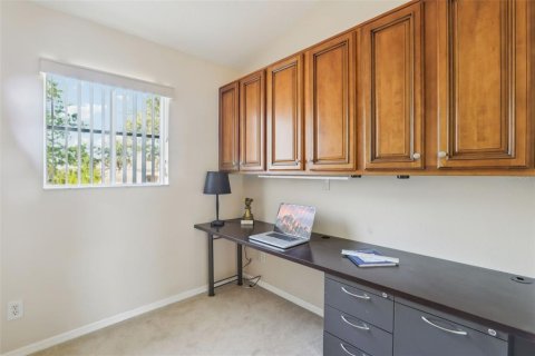 Casa en venta en Tampa, Florida, 4 dormitorios, 307.69 m2 № 1551100 - foto 28