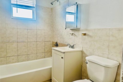 Appartement à louer à Miami, Floride: 2 chambres № 2000001 - photo 6