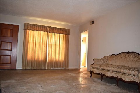 Villa ou maison à vendre à Deltona, Floride: 3 chambres, 132.48 m2 № 2092514 - photo 9