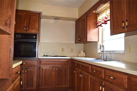 Villa ou maison à vendre à Deltona, Floride: 3 chambres, 132.48 m2 № 2092514 - photo 2