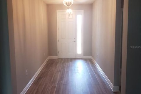House in Ocala, Florida 2 bedrooms, 196.77 sq.m. № 2203011 - photo 3