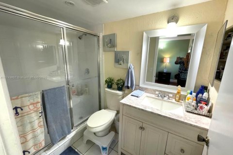 Купить кондоминиум в Майами, Флорида 3 спальни, 120.77м2, № 1958151 - фото 17