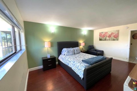 Купить кондоминиум в Майами, Флорида 3 спальни, 120.77м2, № 1958151 - фото 20