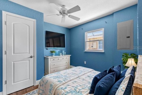 House in New Port Richey, Florida 3 bedrooms, 116.69 sq.m. № 1759877 - photo 21