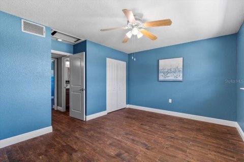 House in New Port Richey, Florida 3 bedrooms, 116.69 sq.m. № 1759877 - photo 20