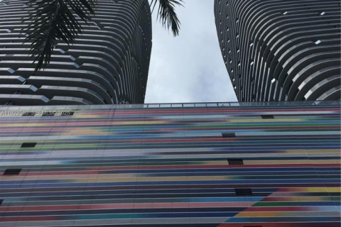 Copropriété à louer à Miami, Floride: 1 chambre, 76.74 m2 № 1976688 - photo 1