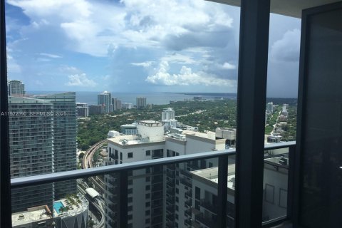 Copropriété à louer à Miami, Floride: 1 chambre, 76.74 m2 № 1976688 - photo 2