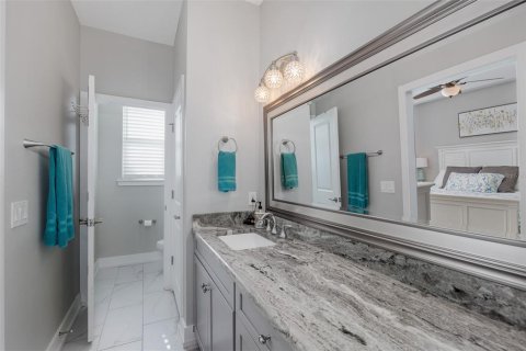 Townhouse in Tarpon Springs, Florida 3 bedrooms, 169.83 sq.m. № 1820898 - photo 28
