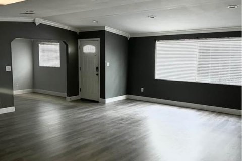 Villa ou maison à louer à Tampa, Floride: 4 chambres, 142.42 m2 № 1906686 - photo 2