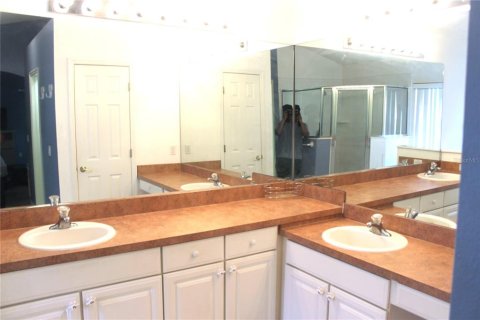 House in Kissimmee, Florida 4 bedrooms, 167.04 sq.m. № 2428868 - photo 25