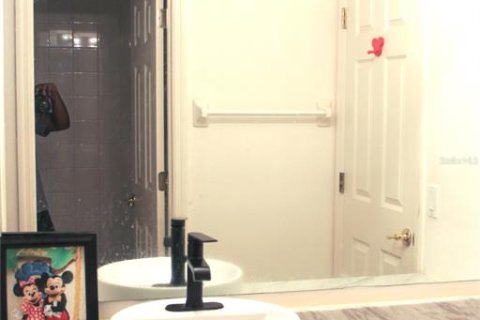 House in Kissimmee, Florida 4 bedrooms, 167.04 sq.m. № 2428868 - photo 22