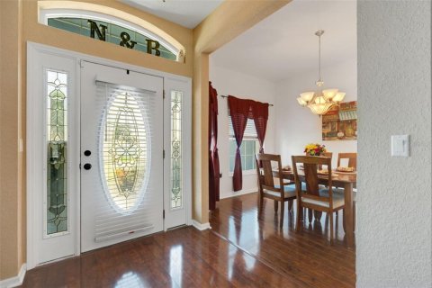 House in Lakeland, Florida 4 bedrooms, 216.83 sq.m. № 1865872 - photo 3