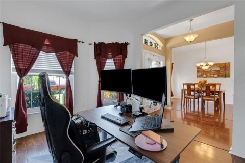 House in Lakeland, Florida 4 bedrooms, 216.83 sq.m. № 1865872 - photo 7