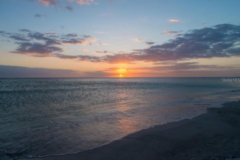 Condominio en alquiler en Saint Pete Beach, Florida, 2 dormitorios, 109.62 m2 № 1916432 - foto 25