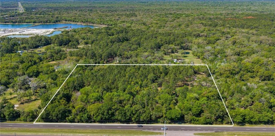 Land in Oak Hill, Florida № 2394160