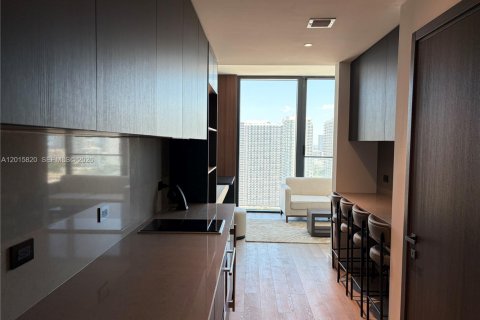 Condo in Miami, Florida № 2171518 - photo 13