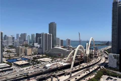 Studio in the Condo in Miami, Florida № 2171518