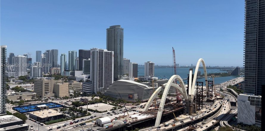 Studio in the Condo in Miami, Florida № 2171518