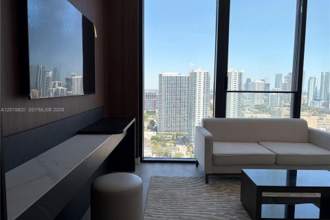 Condo in Miami, Florida № 2171518 - photo 11