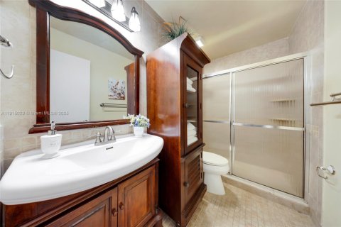 Villa ou maison à vendre à Weston, Floride: 3 chambres, 170.57 m2 № 1971532 - photo 17