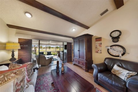 Villa ou maison à vendre à Weston, Floride: 3 chambres, 170.57 m2 № 1971532 - photo 2