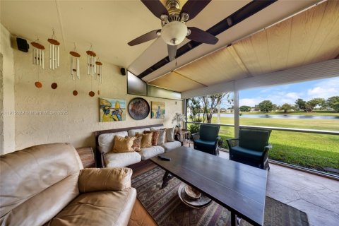 Villa ou maison à vendre à Weston, Floride: 3 chambres, 170.57 m2 № 1971532 - photo 10