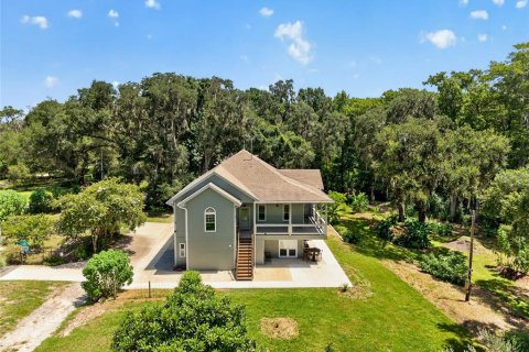House in Brooksville, Florida 4 bedrooms, 282.05 sq.m. № 2210015 - photo 13