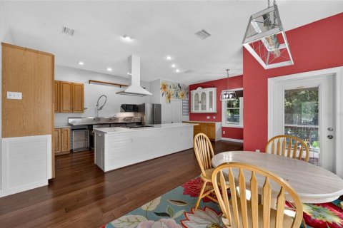 House in Brooksville, Florida 4 bedrooms, 282.05 sq.m. № 2210015 - photo 21