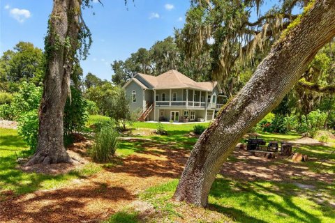 House in Brooksville, Florida 4 bedrooms, 282.05 sq.m. № 2210015