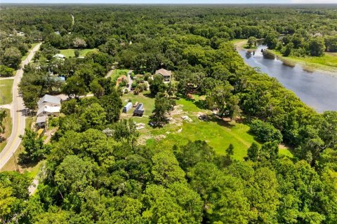 House in Brooksville, Florida 4 bedrooms, 282.05 sq.m. № 2210015 - photo 8