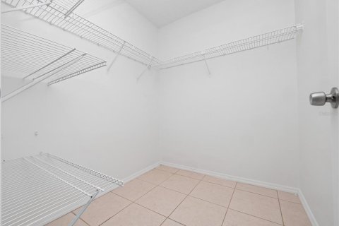 House in Kissimmee, Florida 3 bedrooms, 130.43 sq.m. № 1883039 - photo 24