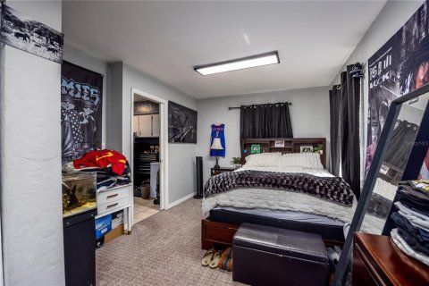 Villa ou maison à vendre à Bell, Floride: 4 chambres, 253.72 m2 № 1724712 - photo 18