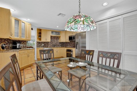 Touwnhouse à vendre à Pompano Beach, Floride: 4 chambres, 211.63 m2 № 1830891 - photo 7