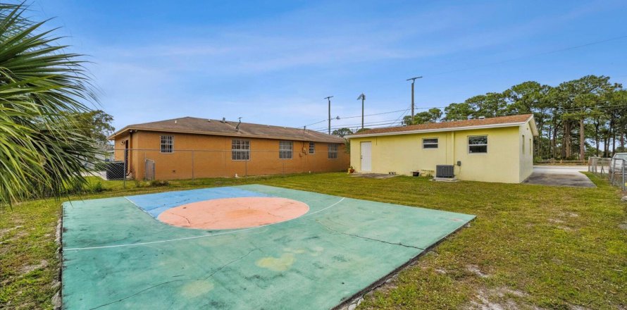 Casa en Riviera Beach, Florida 2 dormitorios, 71.35 m2 № 1043036