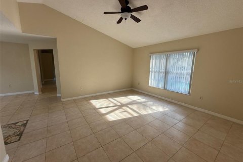 Villa ou maison à vendre à Spring Hill, Floride: 3 chambres, 154.78 m2 № 2106160 - photo 3
