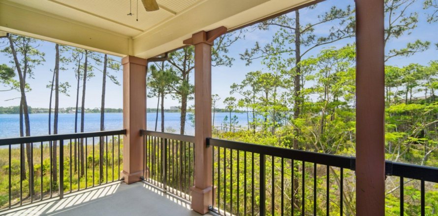 Condo in Panama City Beach, Florida, 2 bedrooms  № 560532