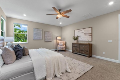 Casa en venta en Orlando, Florida, 5 dormitorios, 396.04 m2 № 1915518 - foto 25