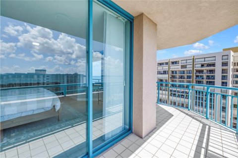 Condo in Clearwater, Florida, 2 bedrooms  № 1895157 - photo 27