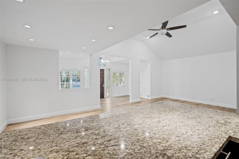 Casa en venta en Hollywood, Florida, 3 dormitorios, 128.02 m2 № 1989132 - foto 16