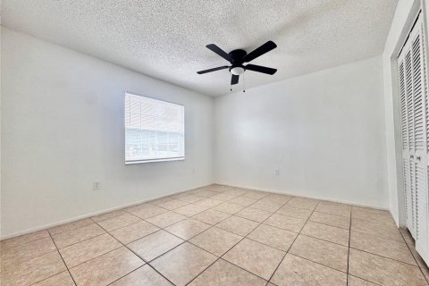 Townhouse in Kissimmee, Florida 2 bedrooms, 86.4 sq.m. № 1908342 - photo 7