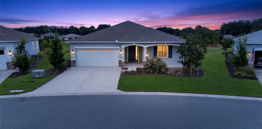 Villa ou maison à Ocala, Floride 2 chambres, 162.3 m2 № 2419220
