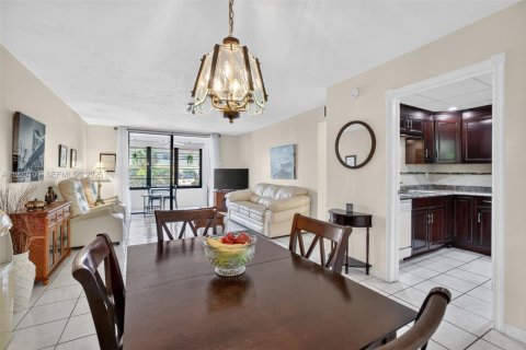 Condo à Lauderdale Lakes, Floride, 1 chambre  № 2039140