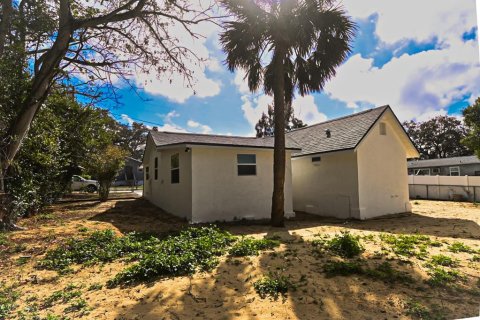 House in Tarpon Springs, Florida 3 bedrooms, 125.98 sq.m. № 2099086 - photo 7