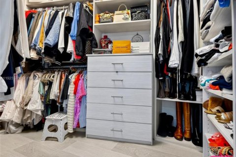 Condominio en venta en Miami, Florida, 3 dormitorios, 158.68 m2 № 1981994 - foto 25