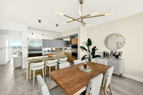 Condominio en venta en Miami, Florida, 3 dormitorios, 158.68 m2 № 1981994 - foto 16