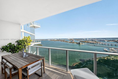 Condominio en venta en Miami, Florida, 3 dormitorios, 158.68 m2 № 1981994 - foto 7