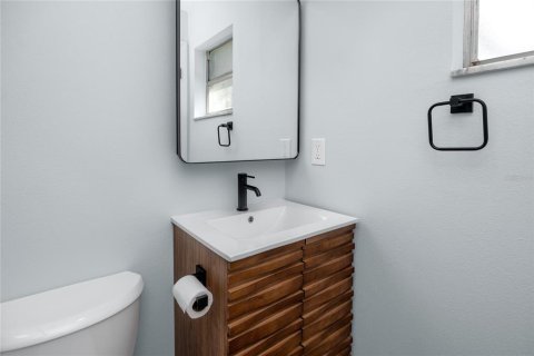 Снять в аренду виллу или дом в Семинол, Флорида 9 комнат, 129.04м2, № 1910656 - фото 25