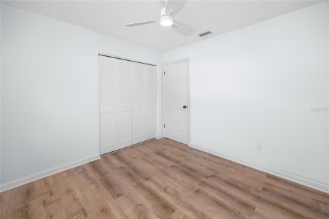 Снять в аренду виллу или дом в Семинол, Флорида 9 комнат, 129.04м2, № 1910656 - фото 30